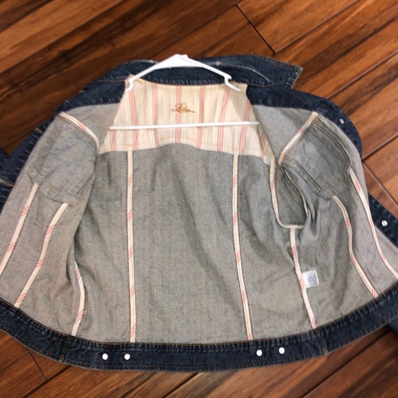 Denim jacket - Picture 3 of 6